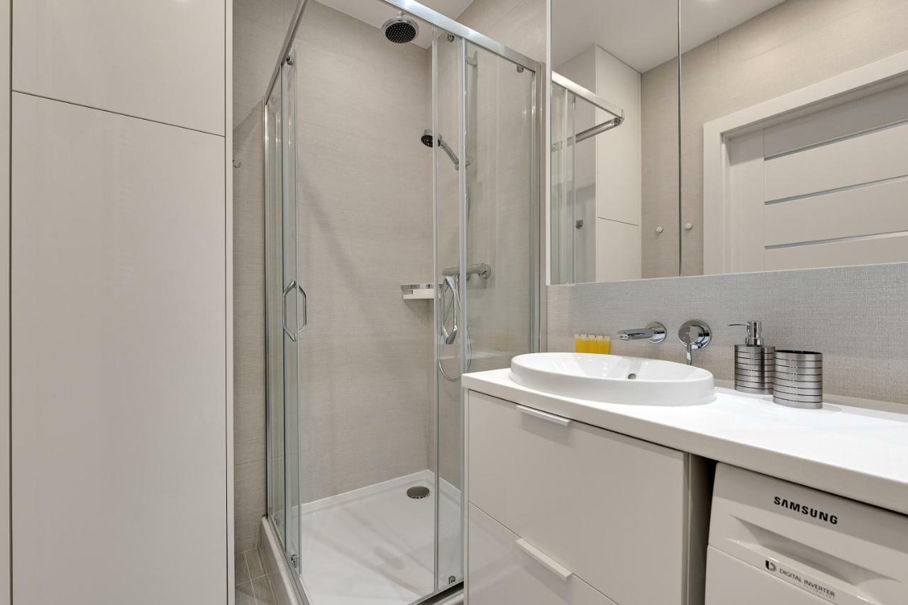 Luxury Voyage Apartments + extra bikes Gdańsk Extérieur photo